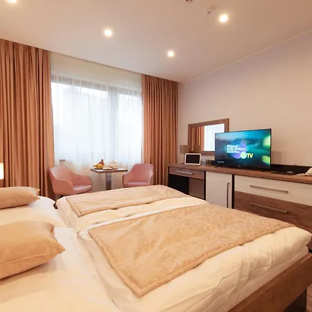 Viktor 3* Bratislava