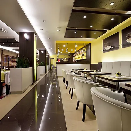 فندق فيكتور