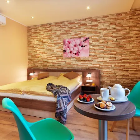 فندق فيكتور